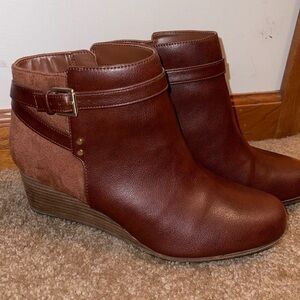 Dr Scholls Brown Booties 9.5W